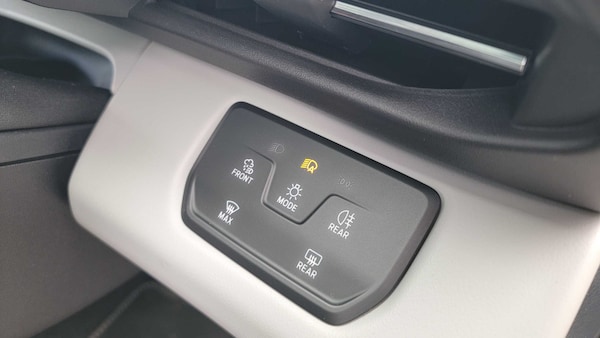 Used Ford Explorer 2025 for sale - 75993809: Photo 28