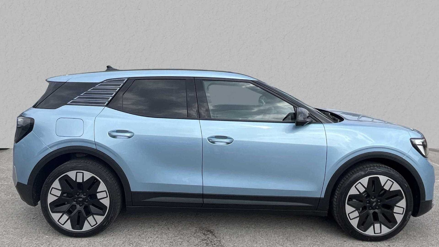 Used Ford Explorer 2025 for sale - 75993809: Photo 3