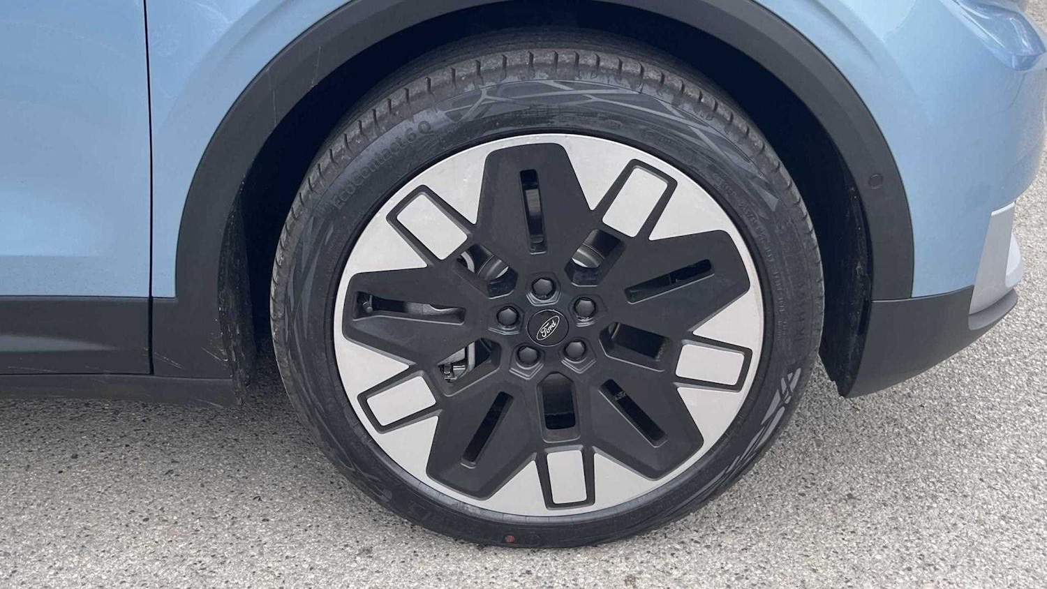 Used Ford Explorer 2025 for sale - 75993809: Photo 8