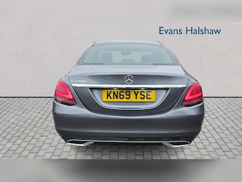 Used Mercedes-Benz C Class 2019 for sale - 77472599: Photo