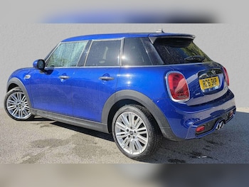 Used MINI Hatch 2018 for sale - 75931033: Photo