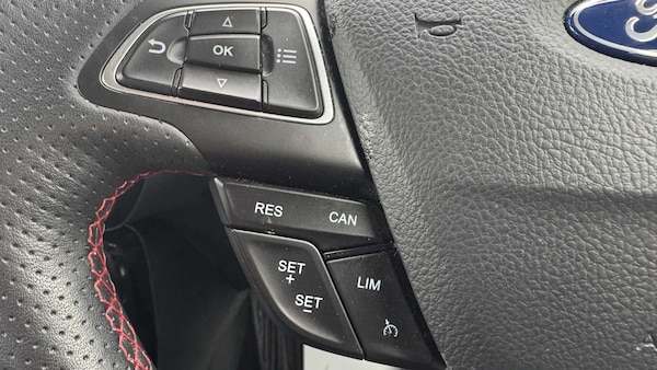 Used Ford Ecosport 2018 for sale - 76034865: Photo 32