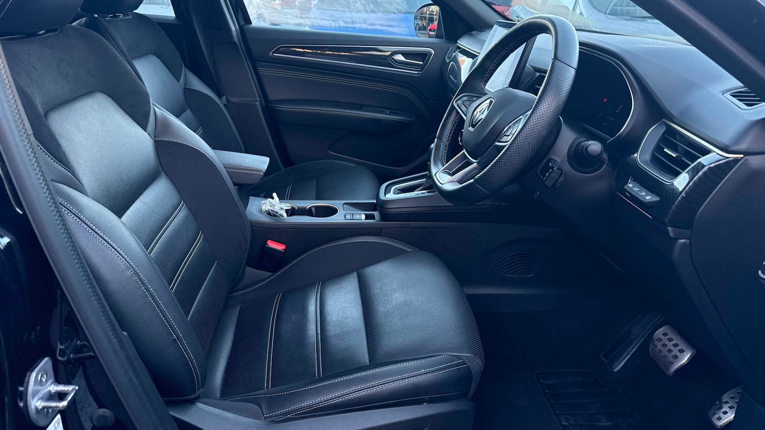 Used Renault Arkana 2023 for sale - 76648979: Photo 16