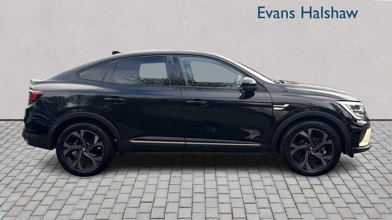 Used Renault Arkana 2023 for sale - 76648979: Photo 4