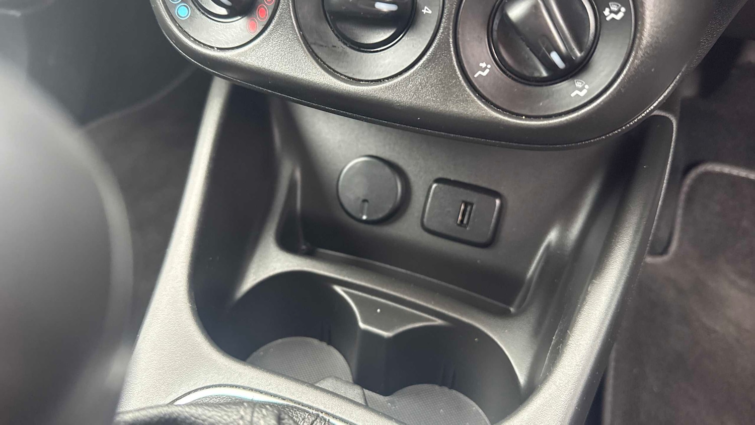 Used Vauxhall Corsa 2018 for sale - 77219516: Photo 28