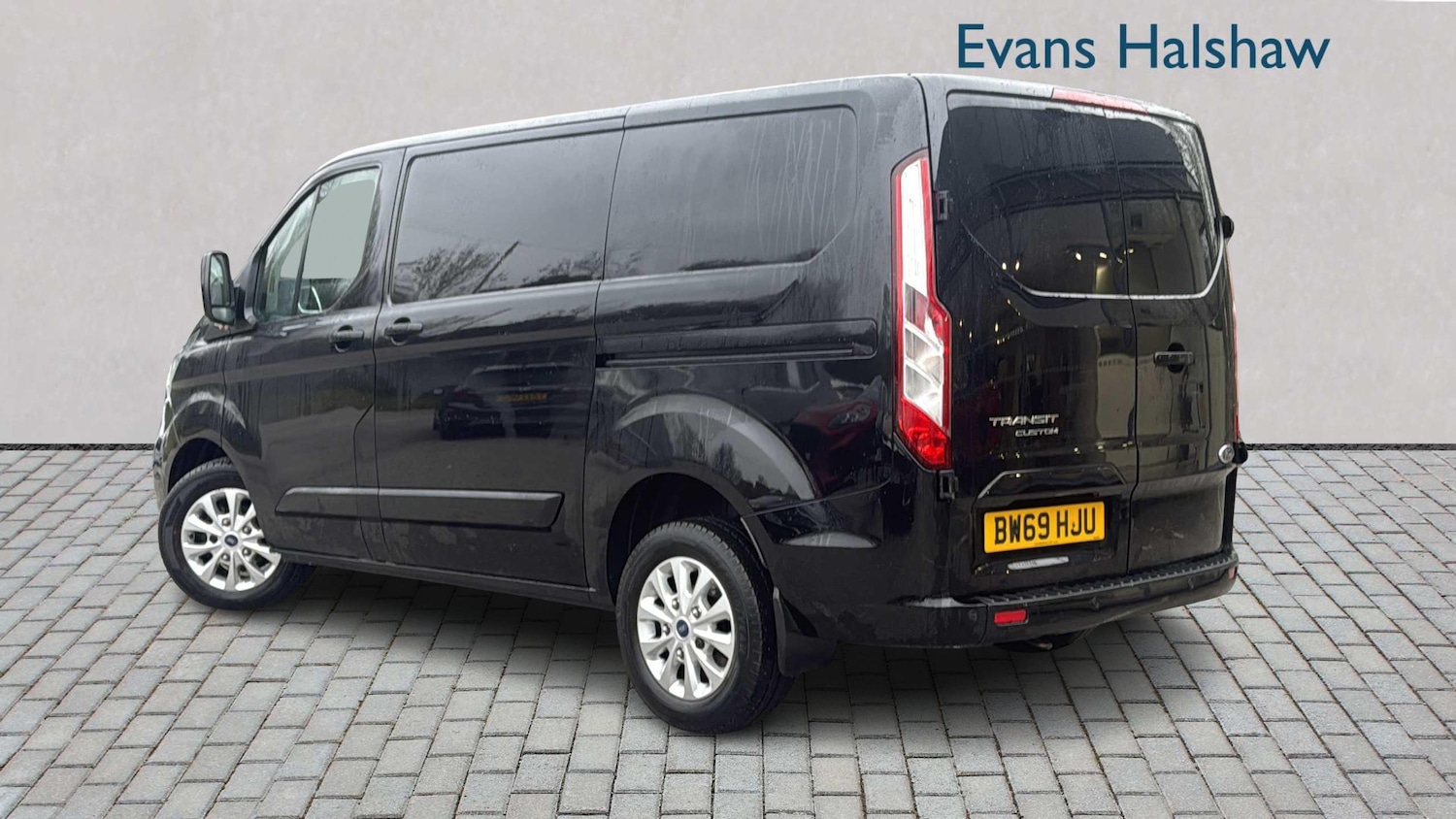 Used Ford Transit Custom 2019 for sale - 77500276: Photo 2