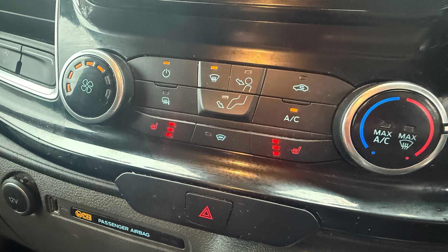 Used Ford Transit Custom 2019 for sale - 77500276: Photo 22