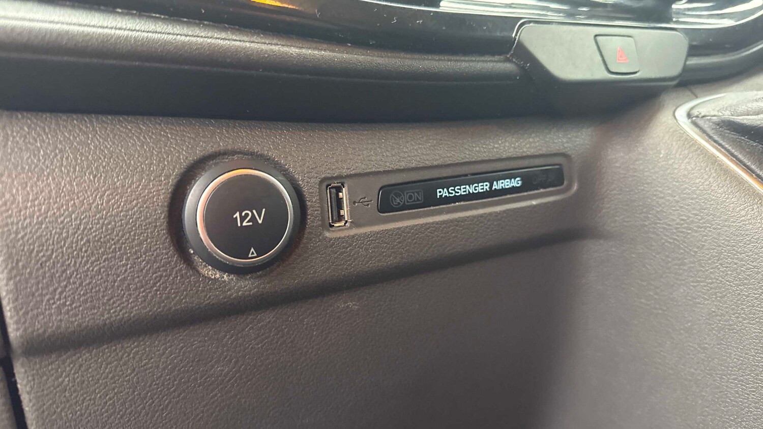 Used Ford Transit Custom 2019 for sale - 77500276: Photo 28