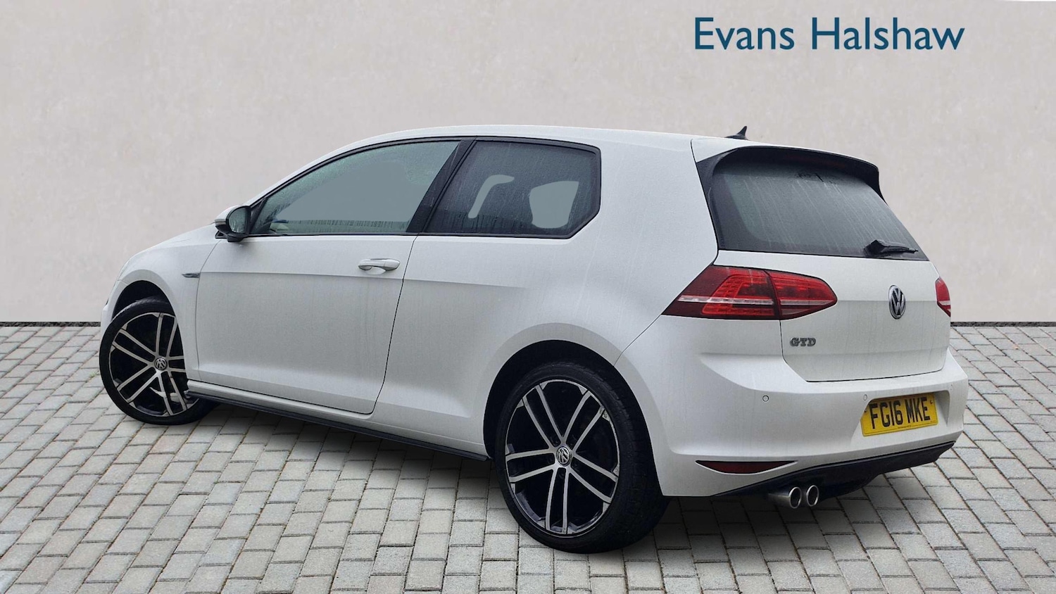 Used Volkswagen Golf 2016 for sale - 77233029: Photo 3