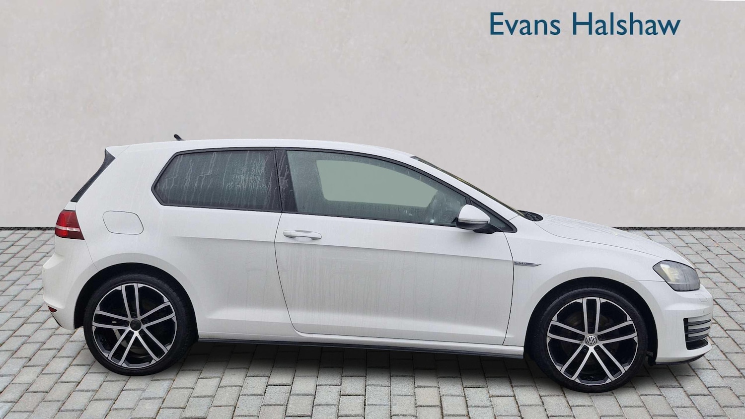 Used Volkswagen Golf 2016 for sale - 77233029: Photo 4