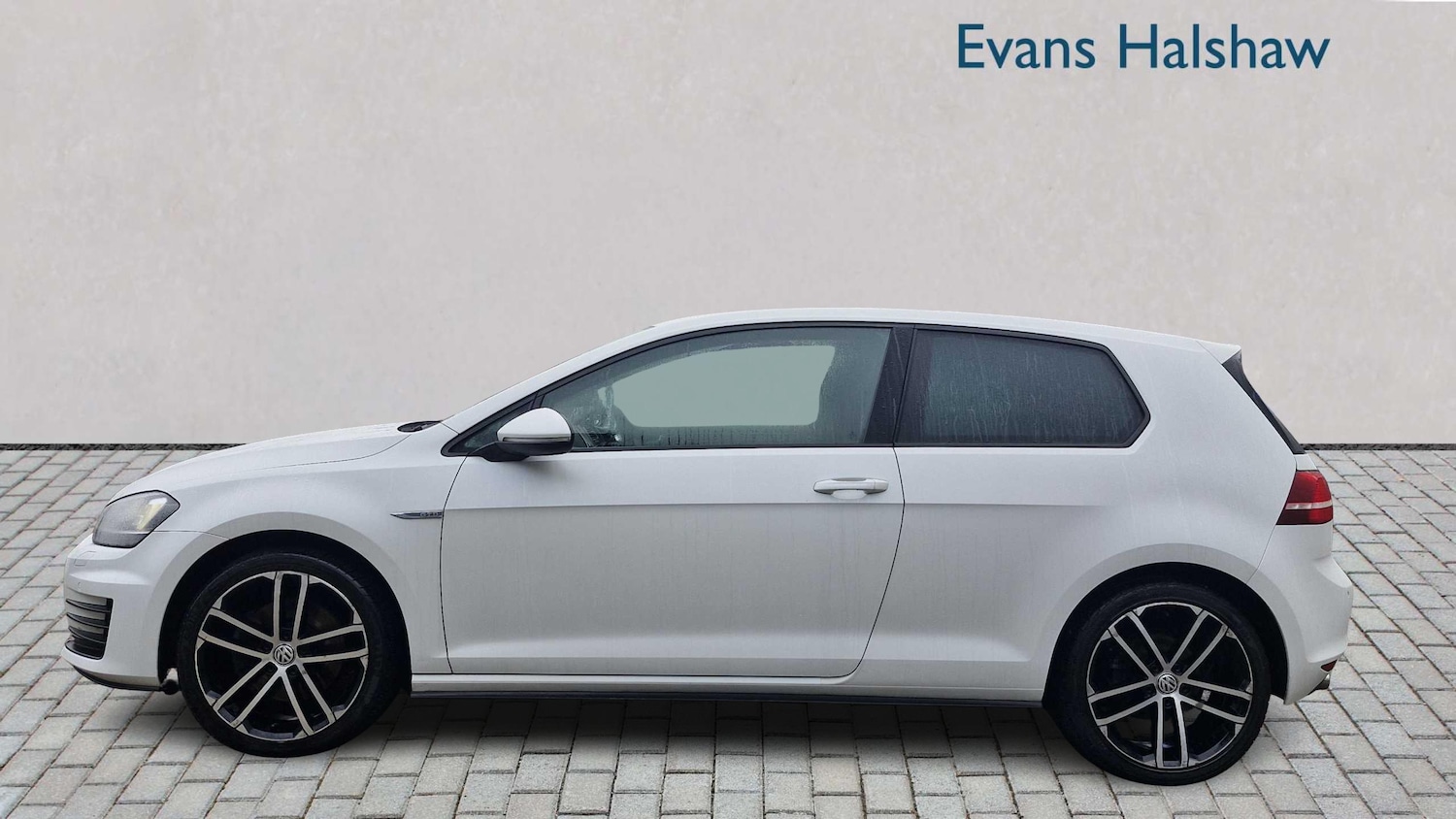 Used Volkswagen Golf 2016 for sale - 77233029: Photo 5
