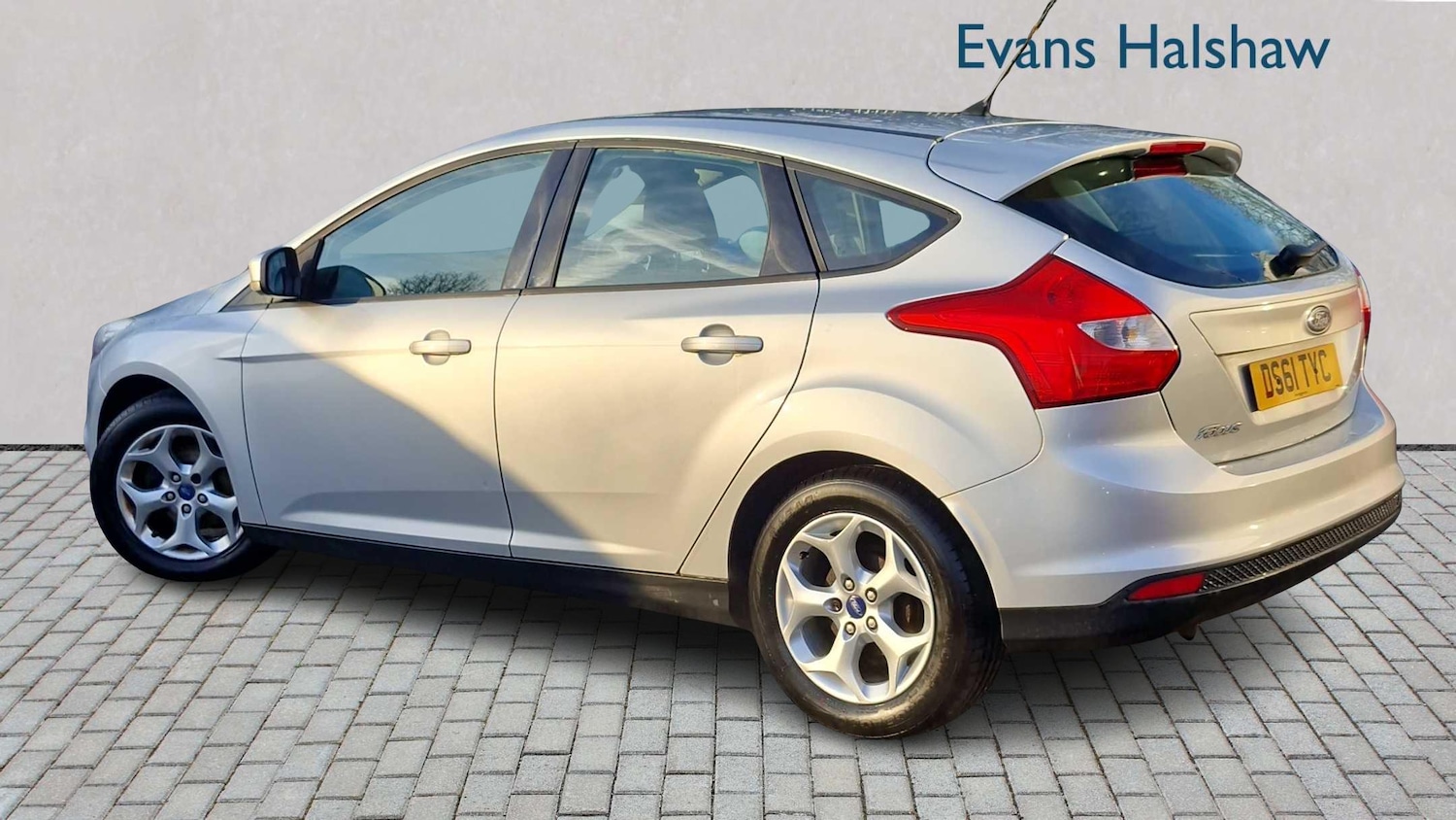 Used Ford Focus 2012 for sale - 77333899: Photo 3