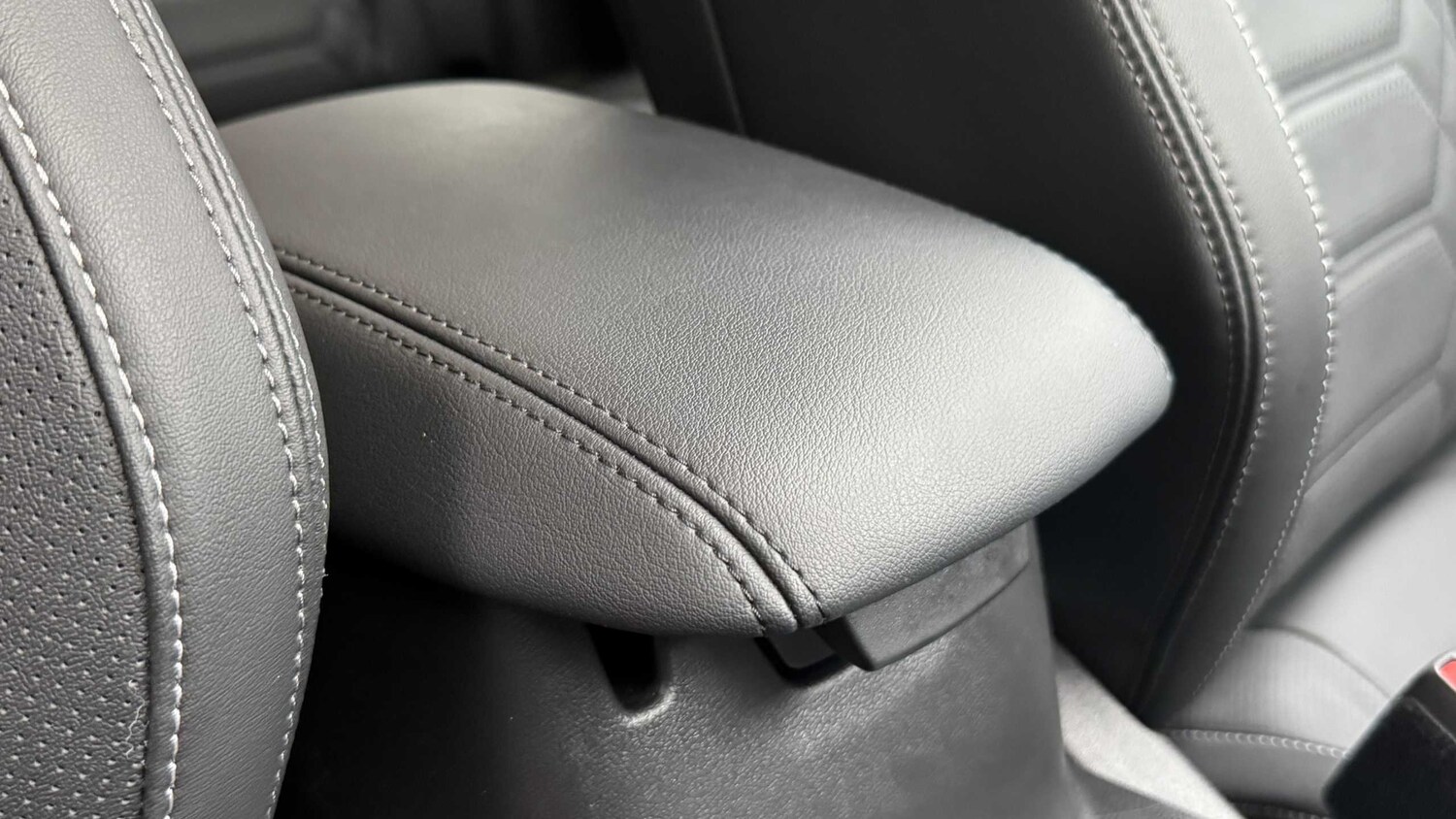 Used Ford Focus 2024 for sale - 76218338: Photo 32