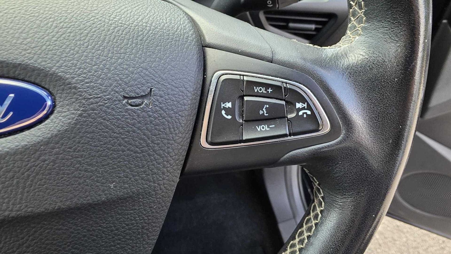 Used Ford Kuga 2017 for sale - 77093279: Photo 25