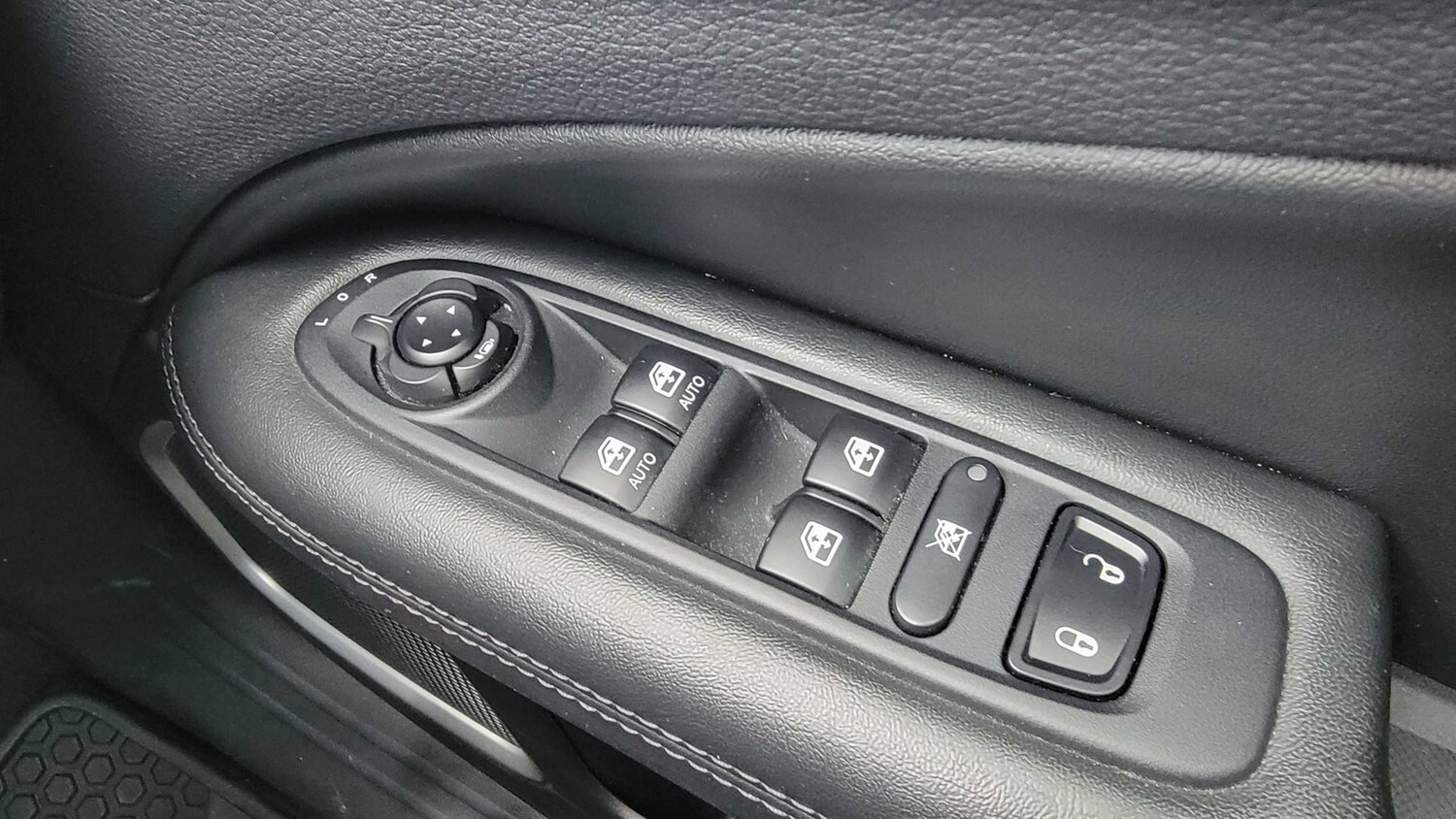 Used Jeep Compass 2019 for sale - 77810856: Photo 23