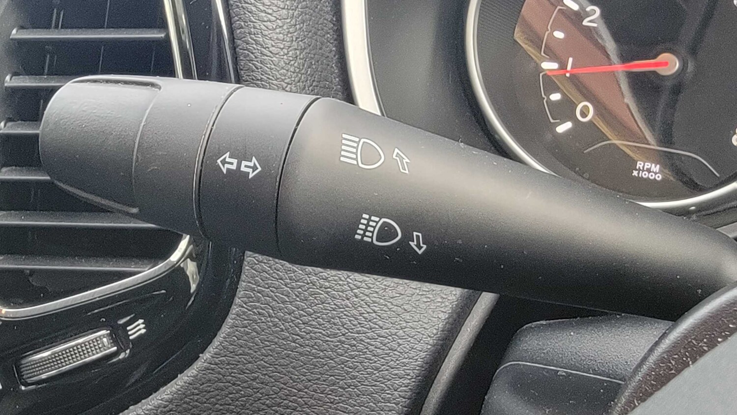 Used Jeep Compass 2019 for sale - 77810856: Photo 27