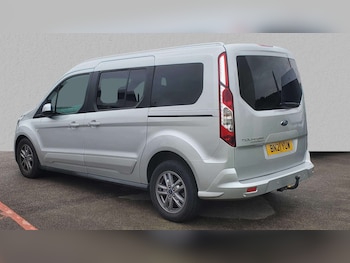 Used Ford Grand Tourneo Connect 2021 for sale - 77000186: Photo
