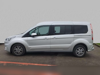 Used Ford Grand Tourneo Connect 2021 for sale - 77000186: Photo
