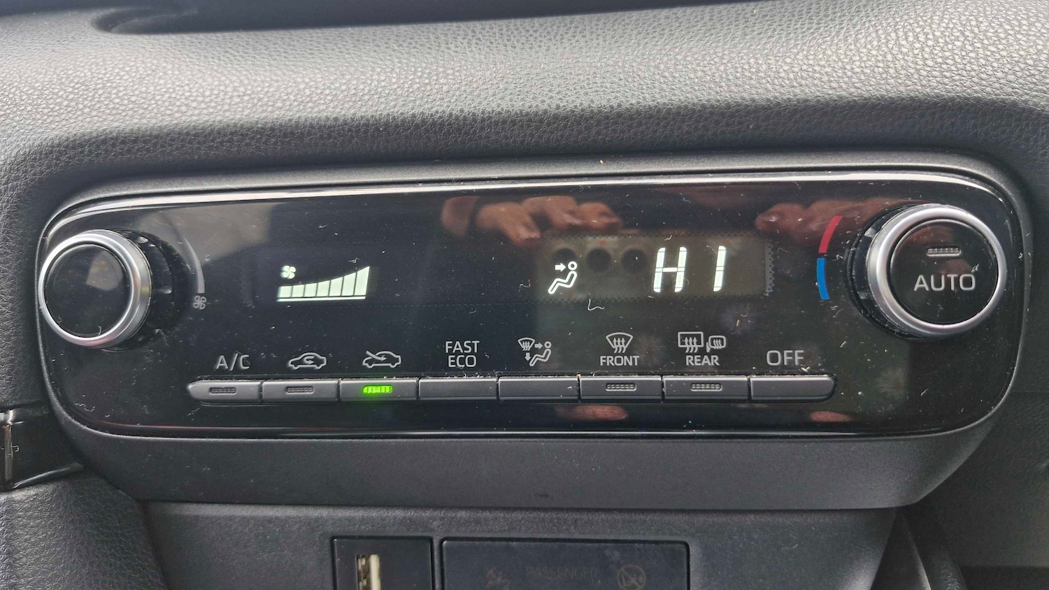 Used Toyota Yaris 2022 for sale - 76661866: Photo 30