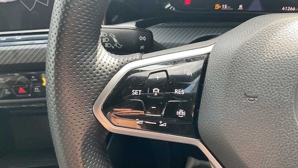Used Volkswagen Golf 2023 for sale - 76310815: Photo 14