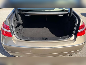 Used Mercedes-Benz E Class 2011 for sale - 78451796: Photo
