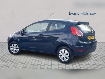 Used Ford Fiesta 2013 for sale - 76088020: Photo