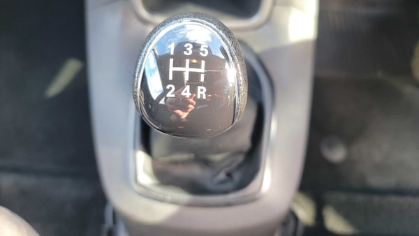 Used Ford Fiesta 2013 for sale - 76088020: Photo 30