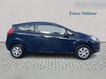 Used Ford Fiesta 2013 for sale - 76088020: Photo