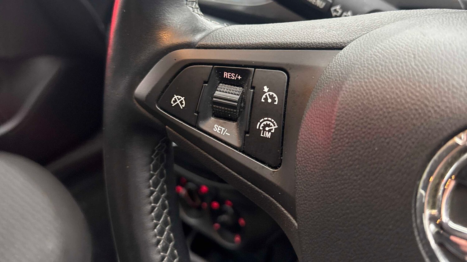 Used Vauxhall Corsa 2016 for sale - 76460521: Photo 23