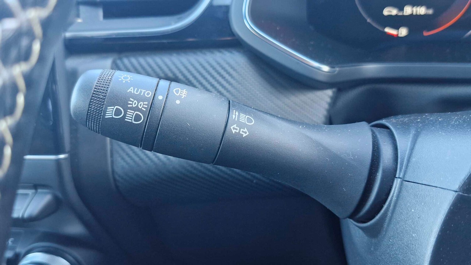 Used Renault Captur 2023 for sale - 76929012: Photo 23