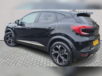 Used Renault Captur 2023 for sale - 76929012: Photo