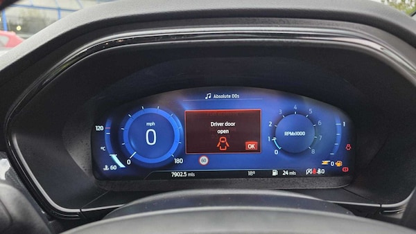 Used Ford Focus 2023 for sale - 76205150: Photo 17