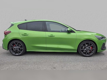Used Ford Focus 2023 for sale - 76205150: Photo