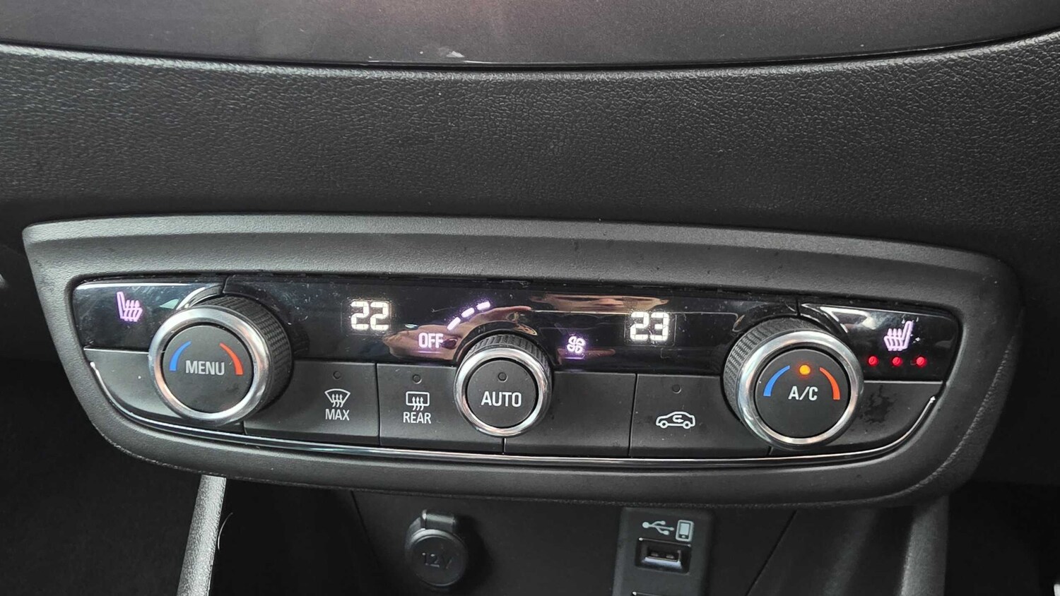 Used Vauxhall Crossland 2022 for sale - 76421112: Photo 20