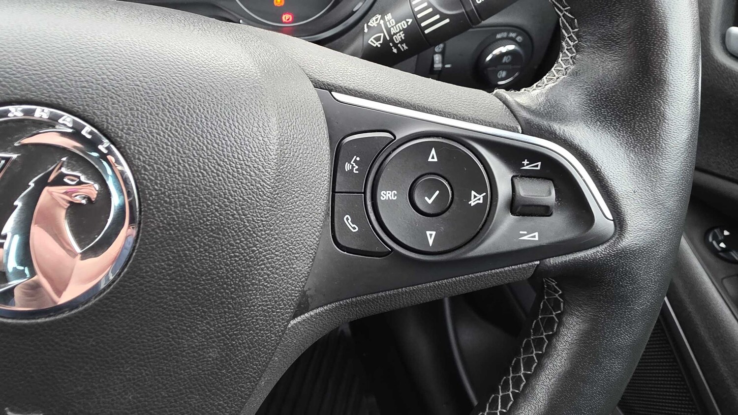 Used Vauxhall Crossland 2022 for sale - 76421112: Photo 24