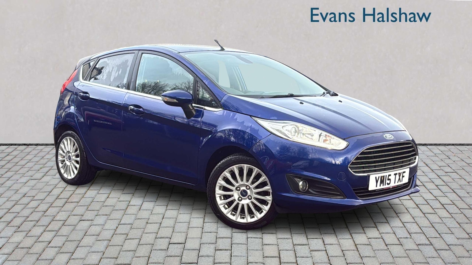 Used Ford Fiesta 2015 for sale - 76718123: Photo 1