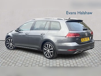 Used Volkswagen Golf 2019 for sale - 76705145: Photo