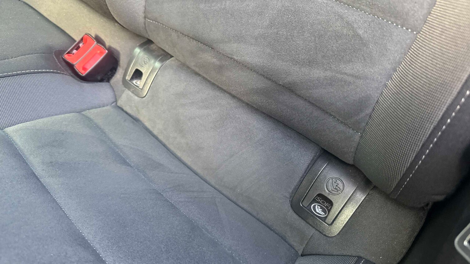 Used Volkswagen Golf 2019 for sale - 76705145: Photo 32