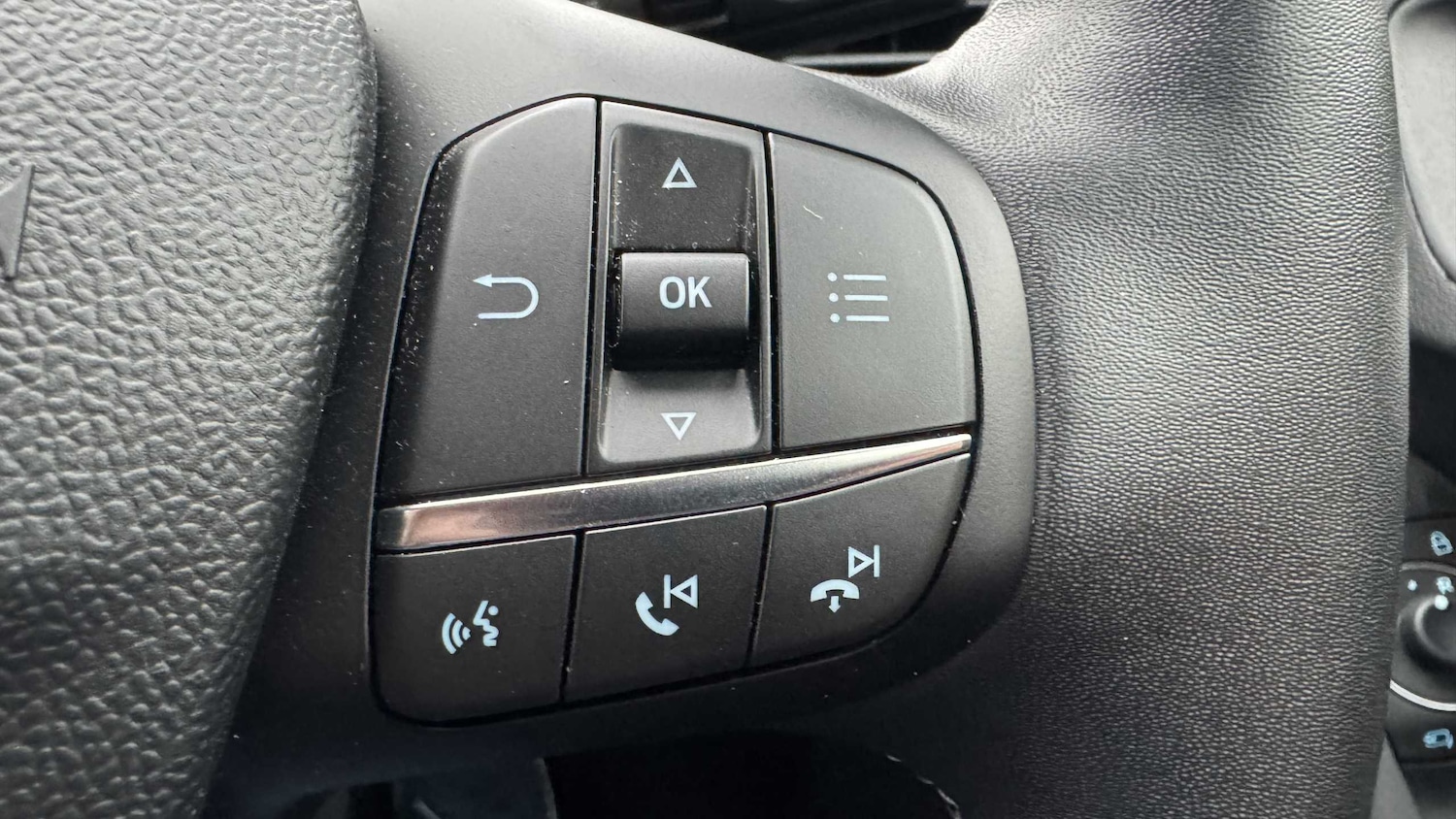 Used Ford Puma 2023 for sale - 76141867: Photo 22