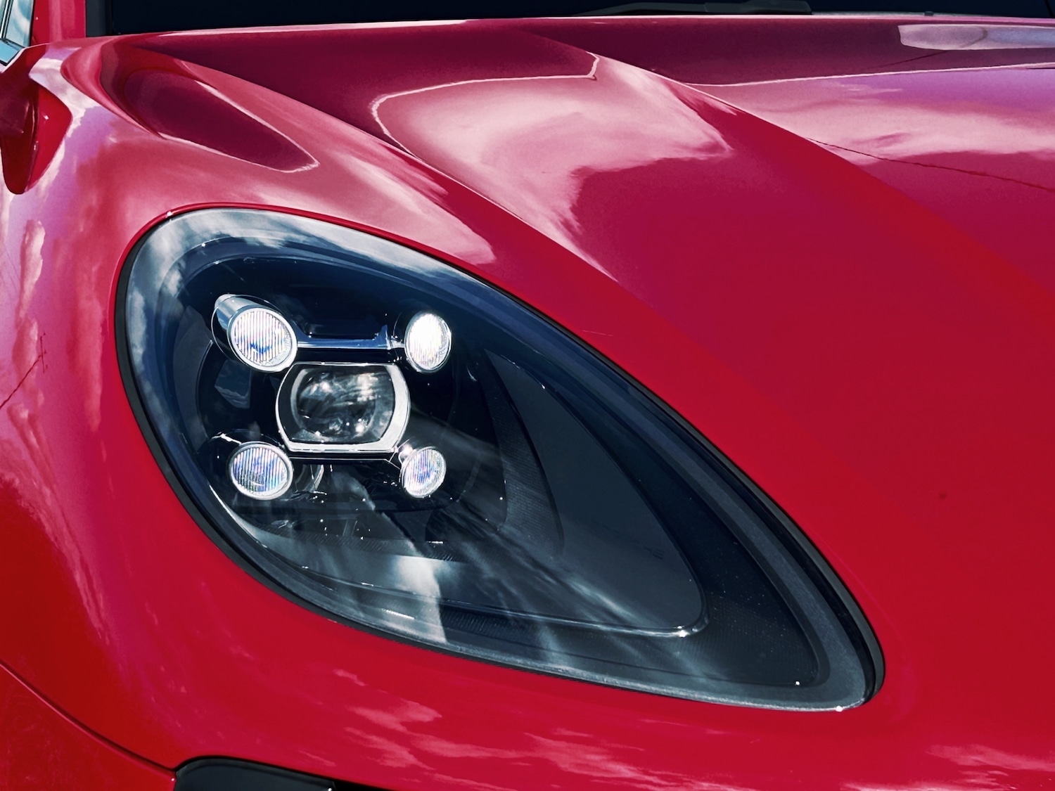 Used Porsche Macan 2021 for sale - 76791227: Photo 12