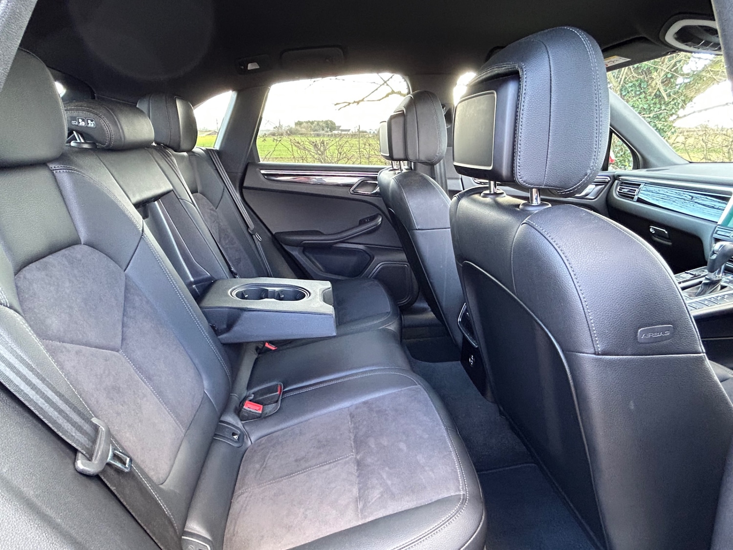 Used Porsche Macan 2021 for sale - 76791227: Photo 20