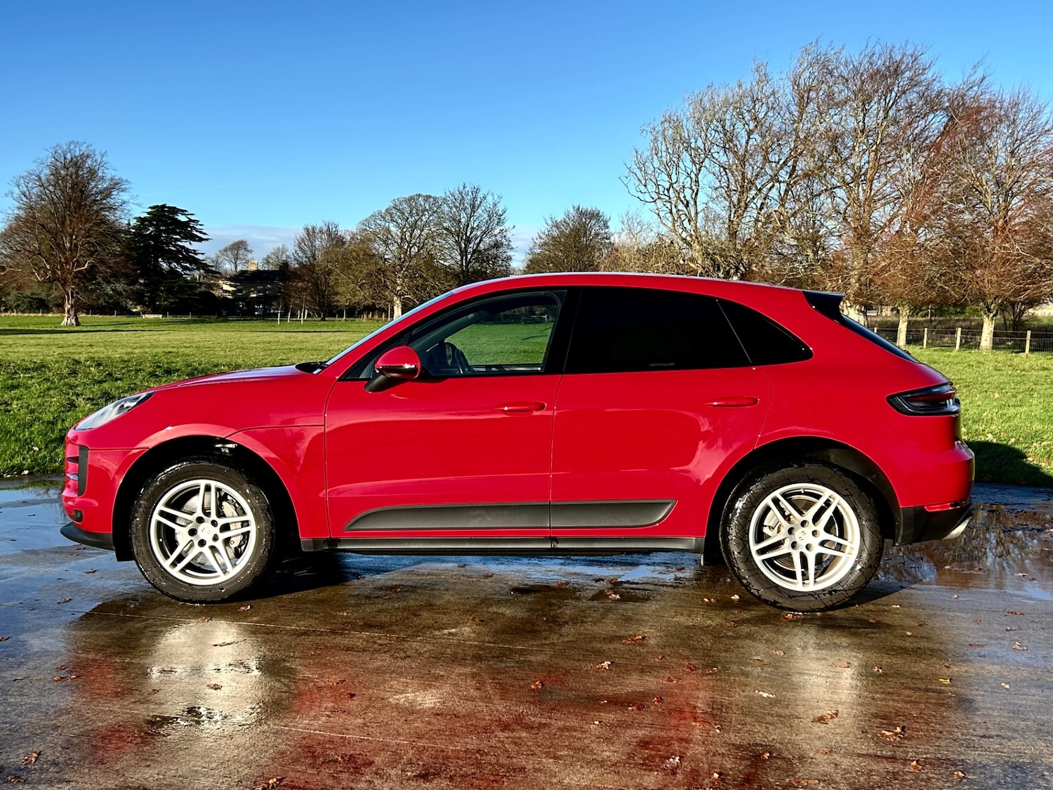 Used Porsche Macan 2021 for sale - 76791227: Photo 5