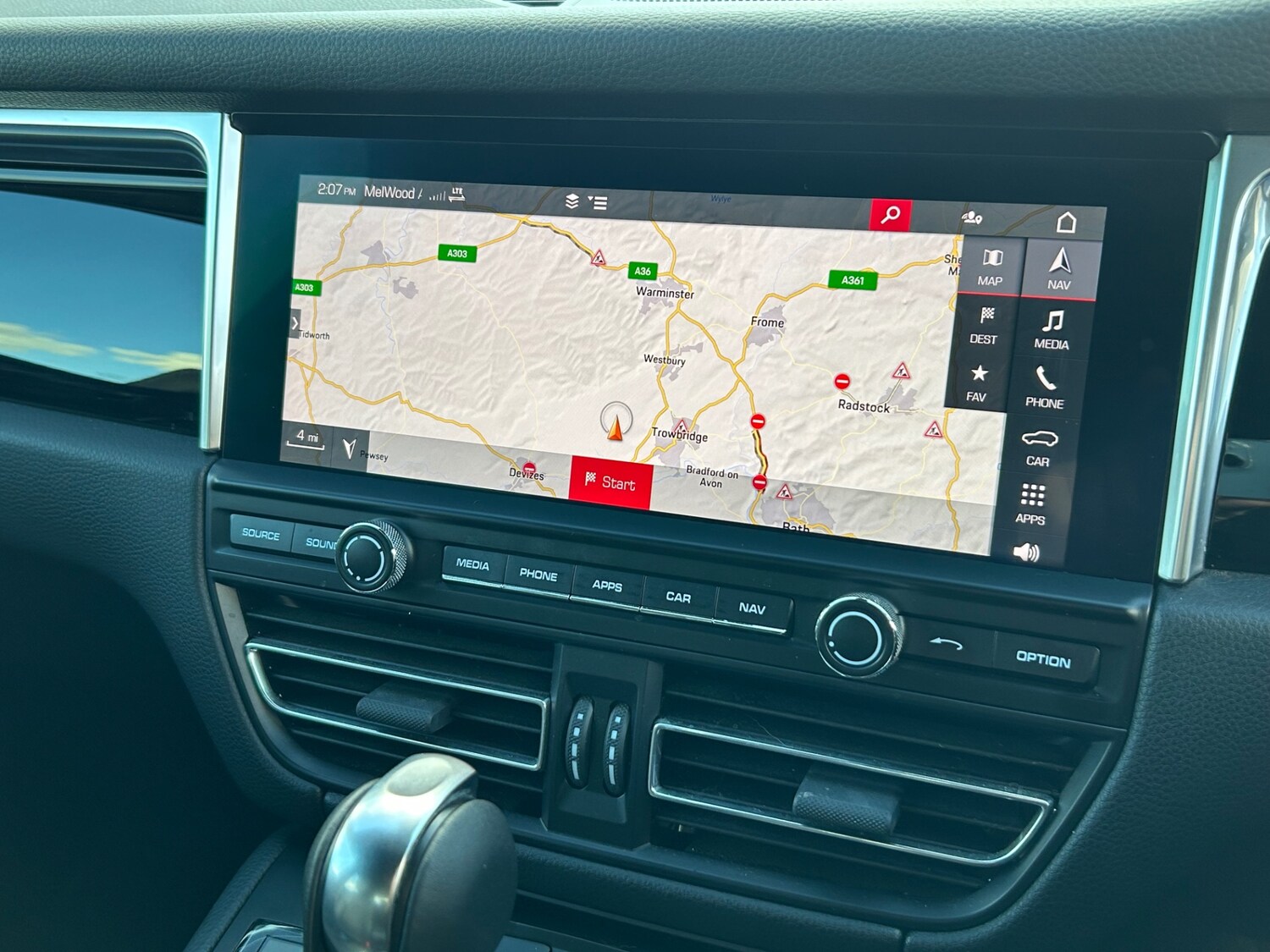 Used Porsche Macan 2021 for sale - 77418279: Photo 16