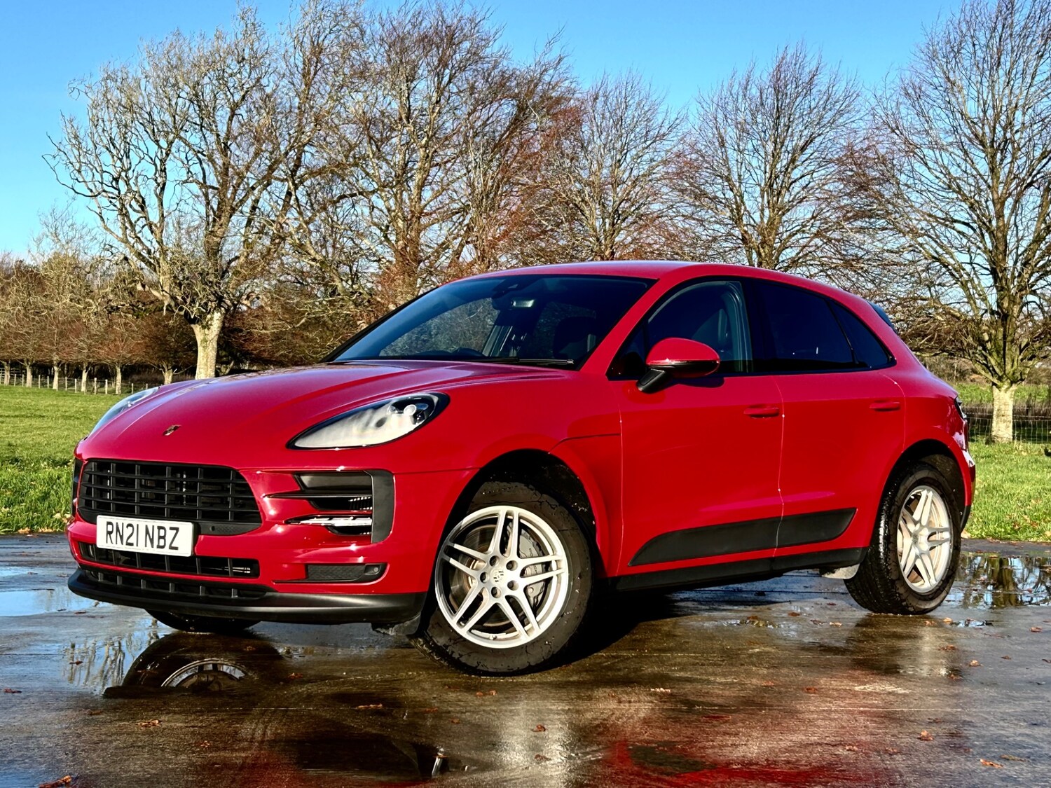 Used Porsche Macan 2021 for sale - 77418279: Photo 6