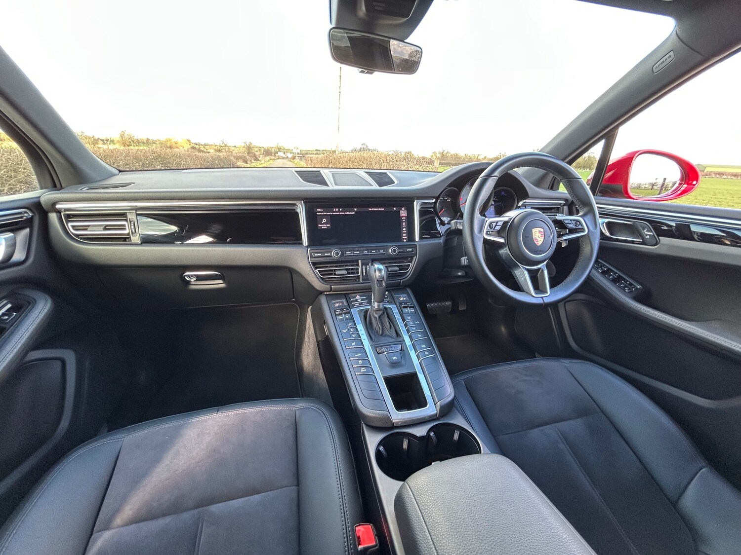 Used Porsche Macan 2021 for sale - 77418279: Photo 9