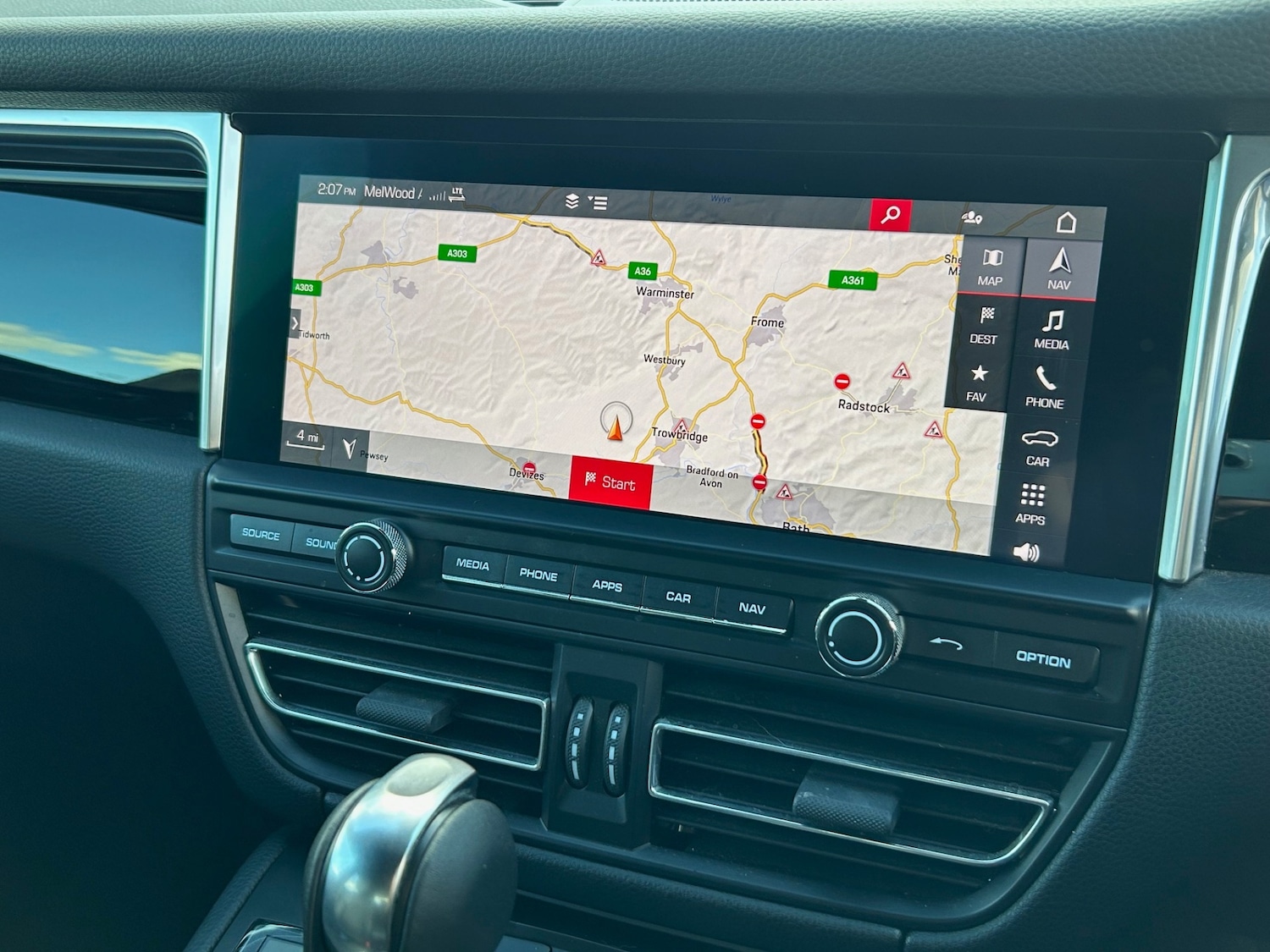 Used Porsche Macan 2021 for sale - 77059202: Photo 10