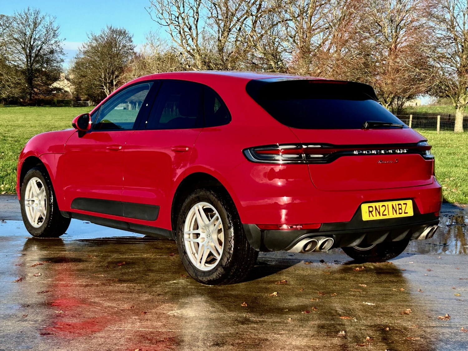 Used Porsche Macan 2021 for sale - 77059202: Photo 11