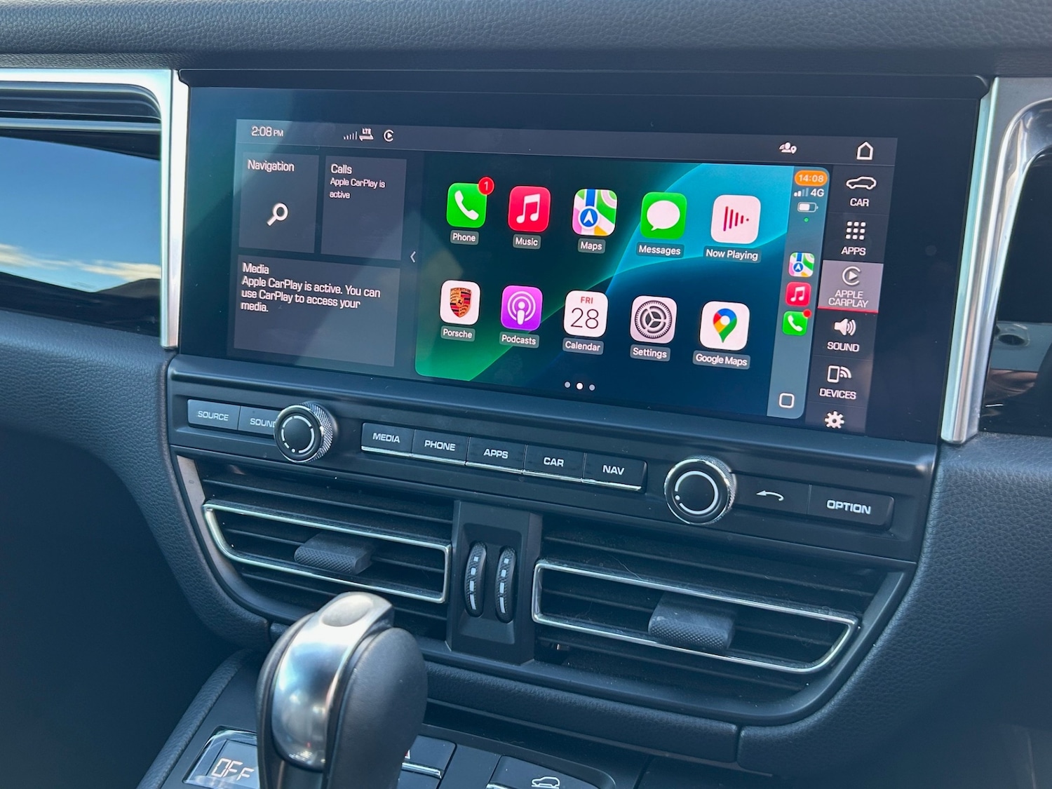 Used Porsche Macan 2021 for sale - 77059202: Photo 16