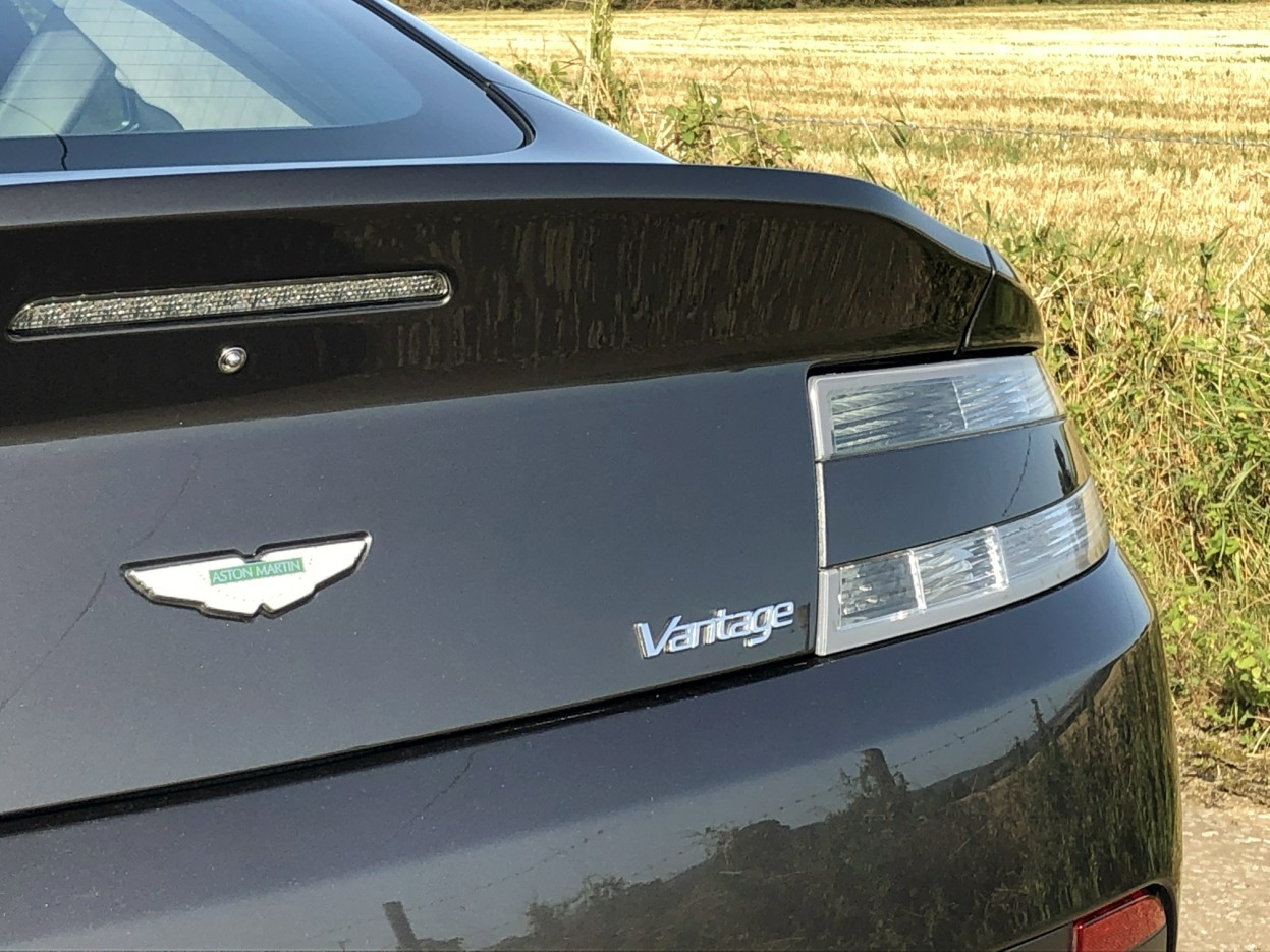 Used Aston Martin Vantage 2013 for sale - 76799083: Photo 17