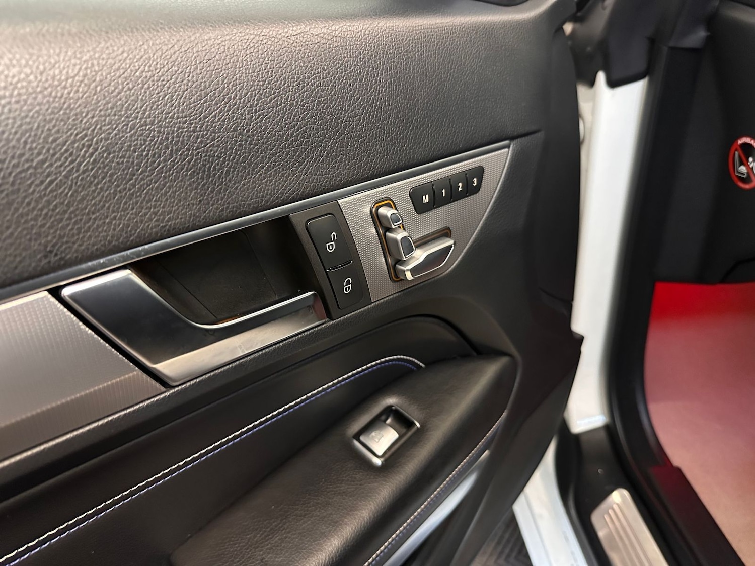 Used Mercedes-Benz E Class 2017 for sale - 77393032: Photo 25